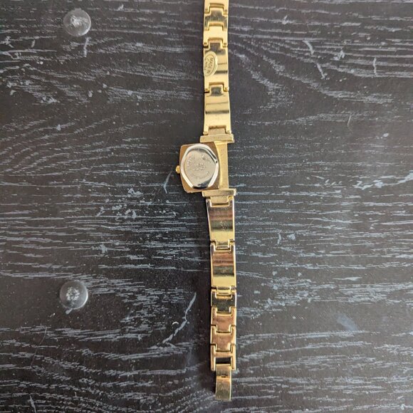 Royalton Quartz Women's Slide-out Watch - Picture 6 of 9